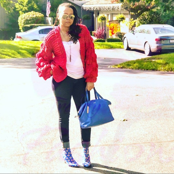 Bishop Sleeve Knit Cardigan- RED - Picture 3 of 8